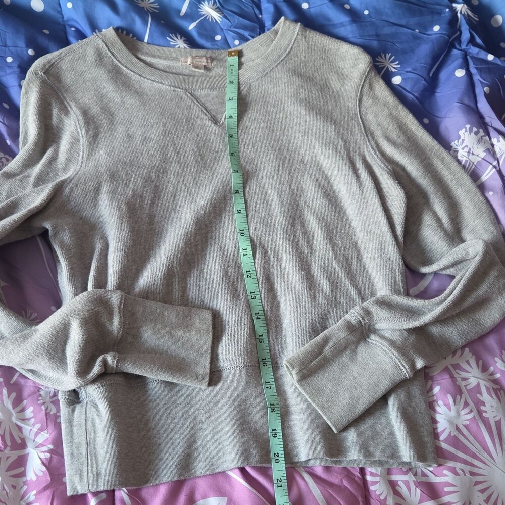 Gap Gray Knit Pullover Sweater Crew Neck Long Sleeve Women's M Cropped 2000s y2k